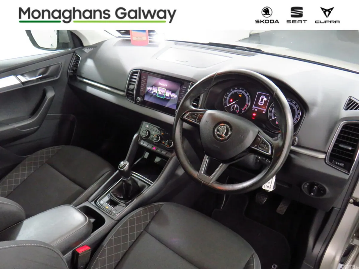 Skoda Karoq SUV, Diesel, 2019, Grey
