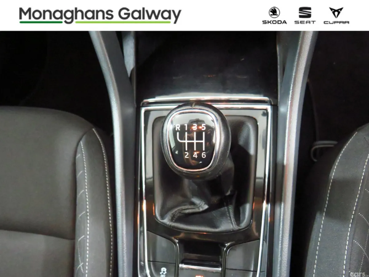 Skoda Karoq SUV, Diesel, 2019, Grey