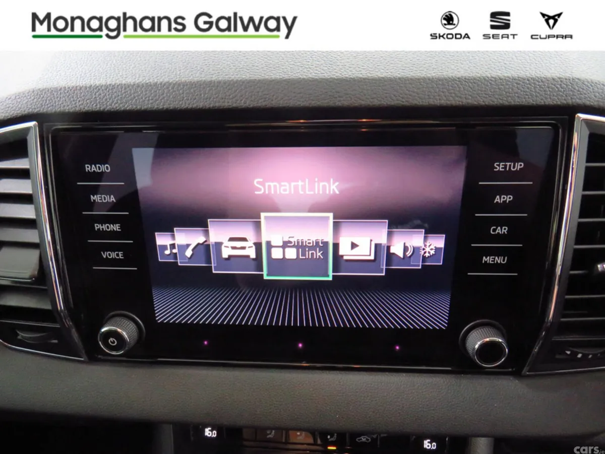 Skoda Karoq SUV, Diesel, 2019, Grey