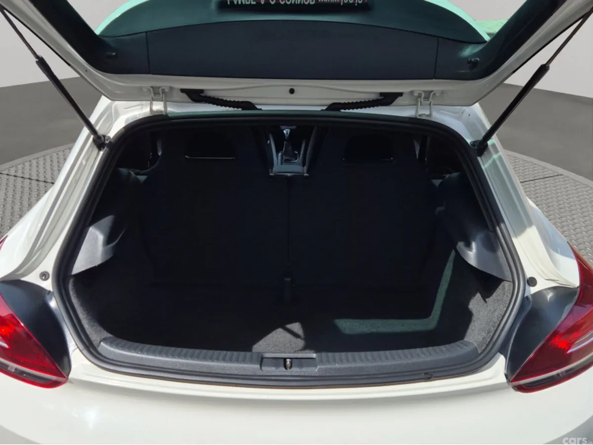Volkswagen Scirocco Coupe, Diesel, 2014, White