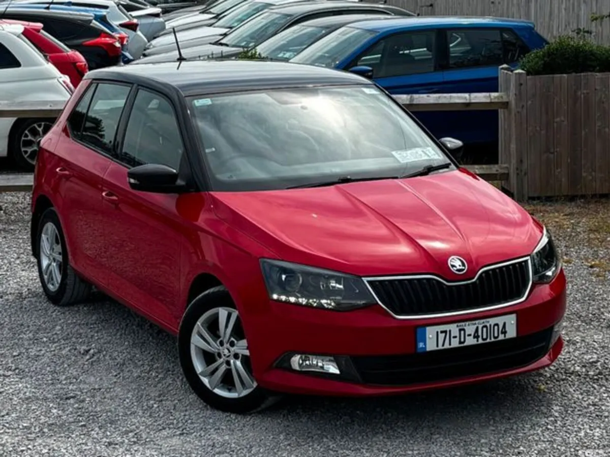 Skoda Fabia Hatchback, Petrol, 2017, Red