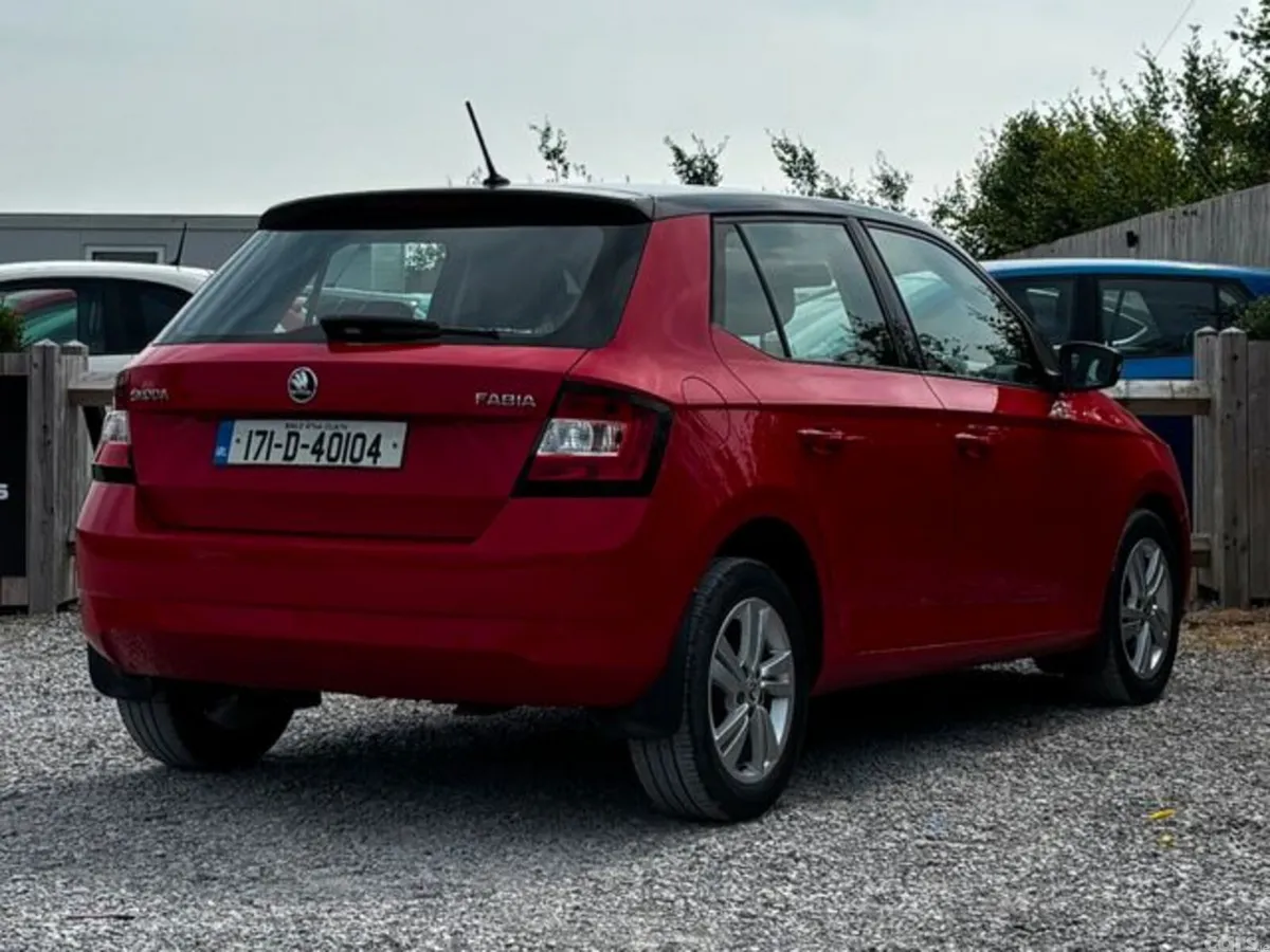 Skoda Fabia Hatchback, Petrol, 2017, Red