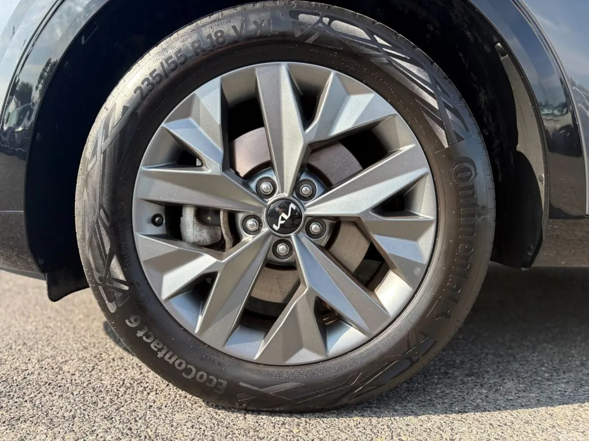 Kia Sportage SUV, Petrol Hybrid, 2024, Grey