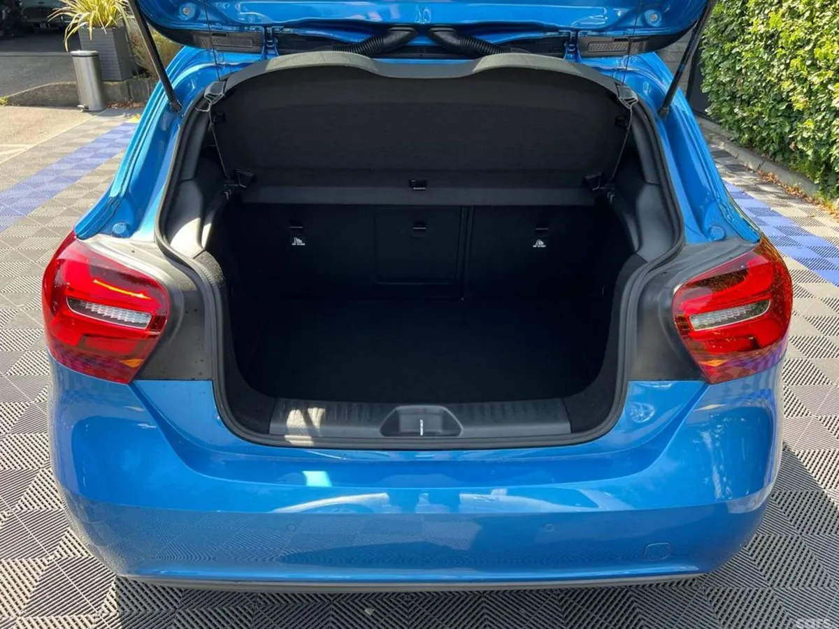Mercedes-Benz A-Class Hatchback, Petrol, 2017, Blue