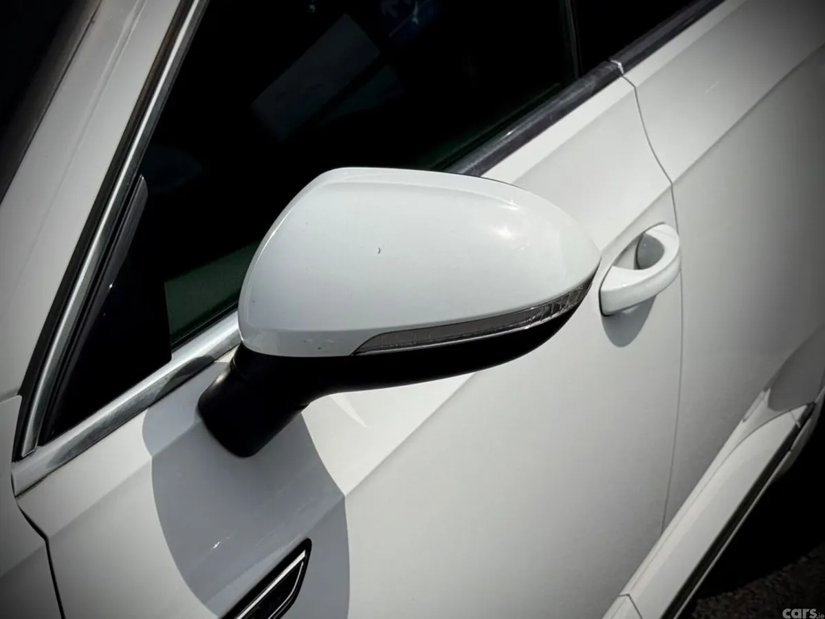 Volkswagen Arteon Hatchback, Diesel, 2019, White