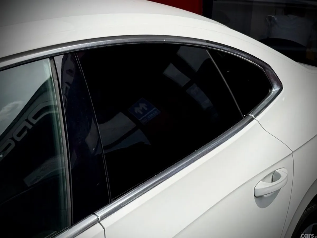 Volkswagen Arteon Hatchback, Diesel, 2019, White