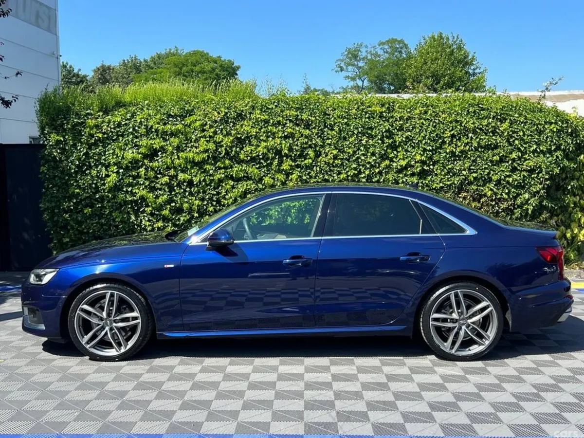 Audi A4 Saloon, Diesel, 2021, Blue