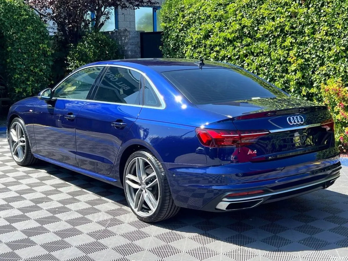 Audi A4 Saloon, Diesel, 2021, Blue