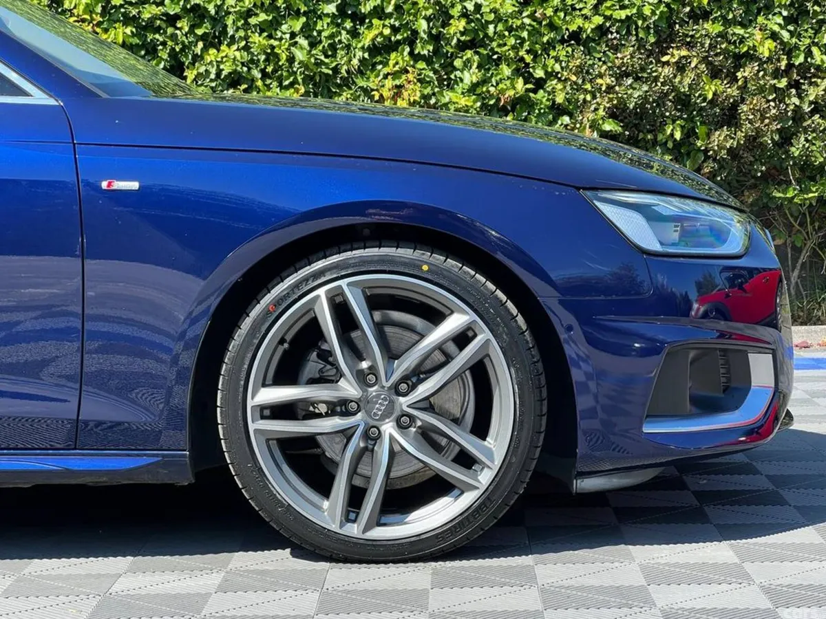 Audi A4 Saloon, Diesel, 2021, Blue