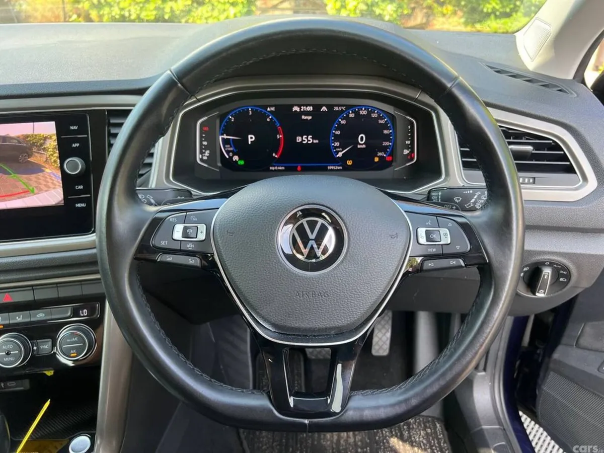 Volkswagen T-Roc SUV, Diesel, 2021, Blue