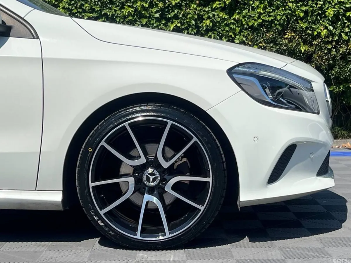 Mercedes-Benz A-Class Hatchback, Petrol, 2017, White