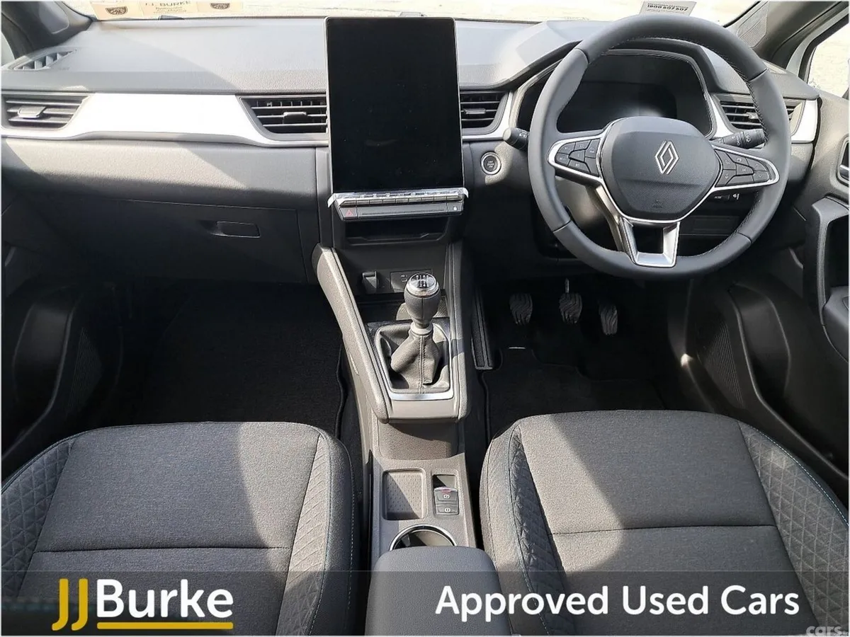 Renault Captur Hatchback, Petrol, 2026, White