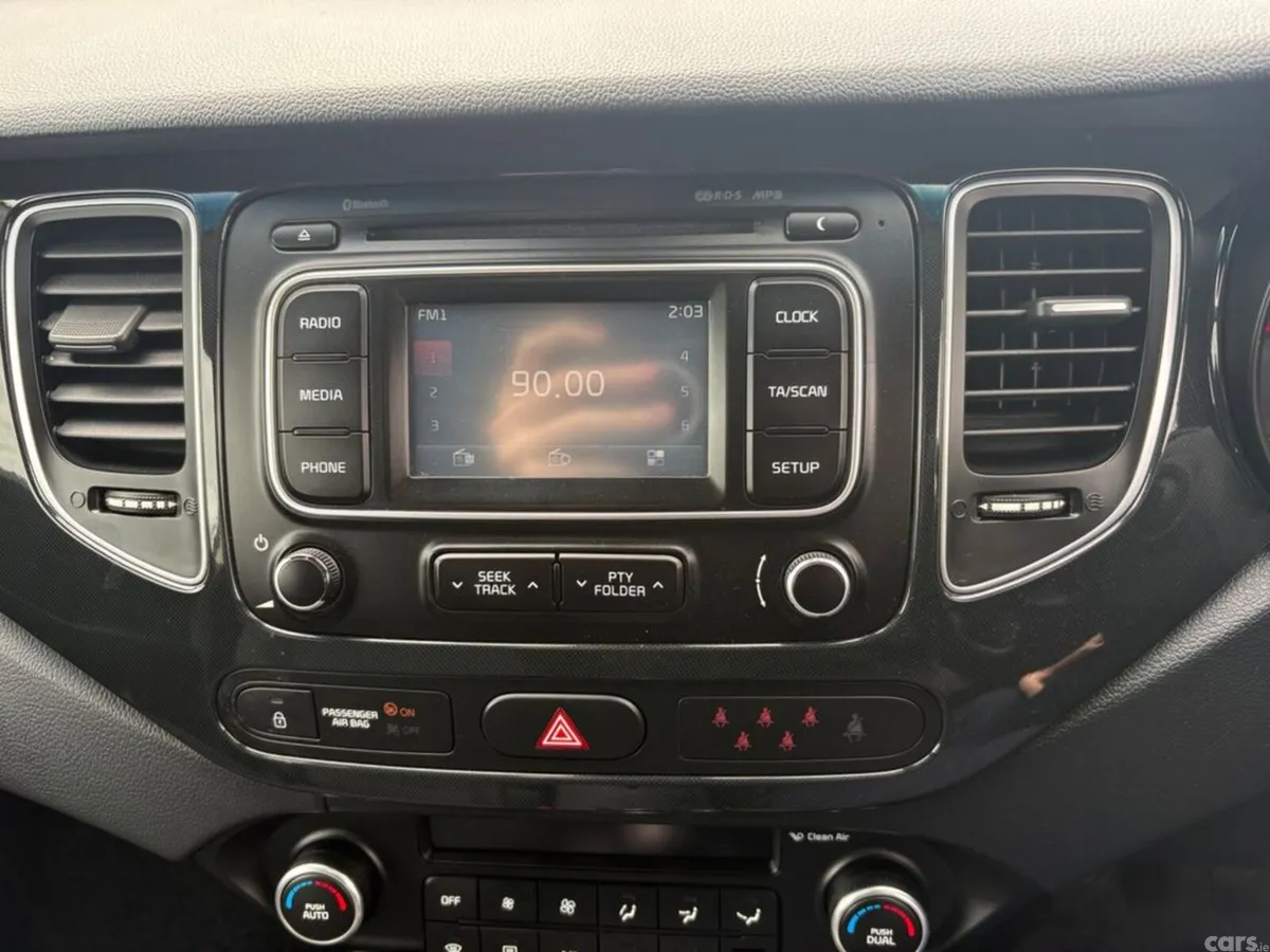Kia Carens MPV, Diesel, 2016, Silver