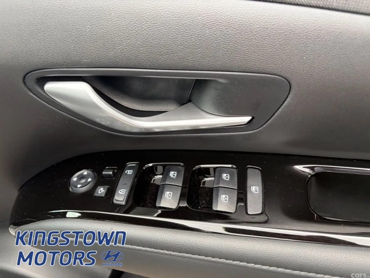 Hyundai Tucson MPV, Petrol Plug-in Hybrid, 2023, Grey