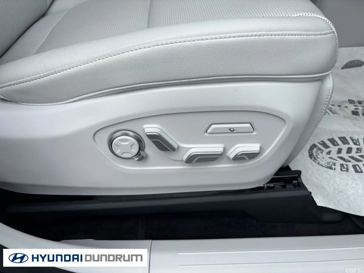 Hyundai IONIQ 9 MPV, Electric, 2026, Black