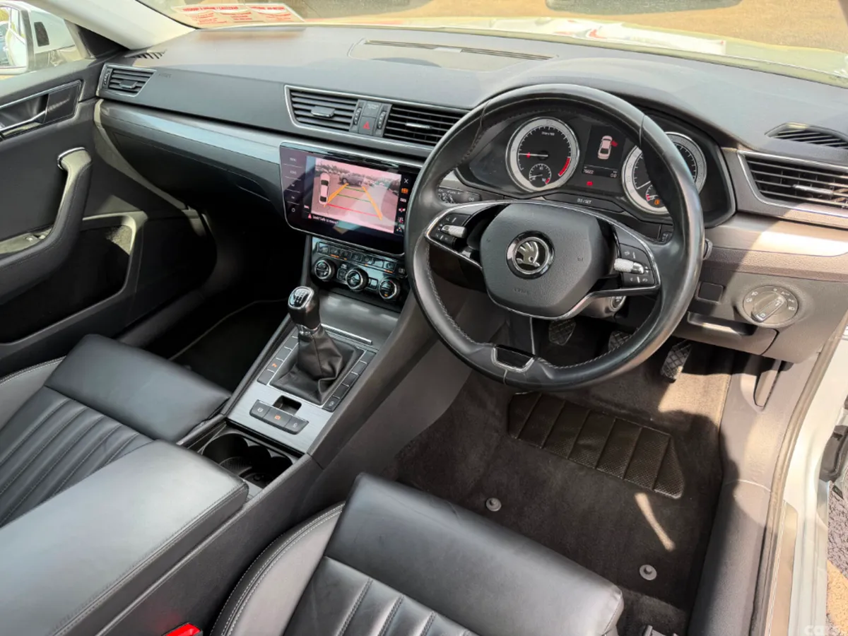 Skoda Superb Saloon, Diesel, 2021, Grey