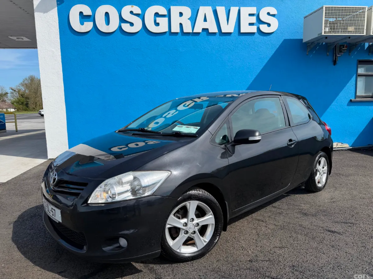 Toyota Auris MPV, Diesel, 2012, Black