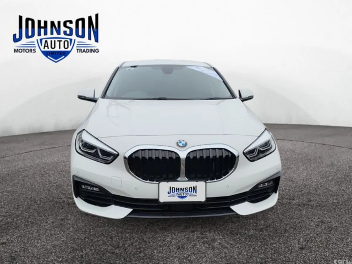 BMW 1-Series Hatchback, Petrol, 2020, White