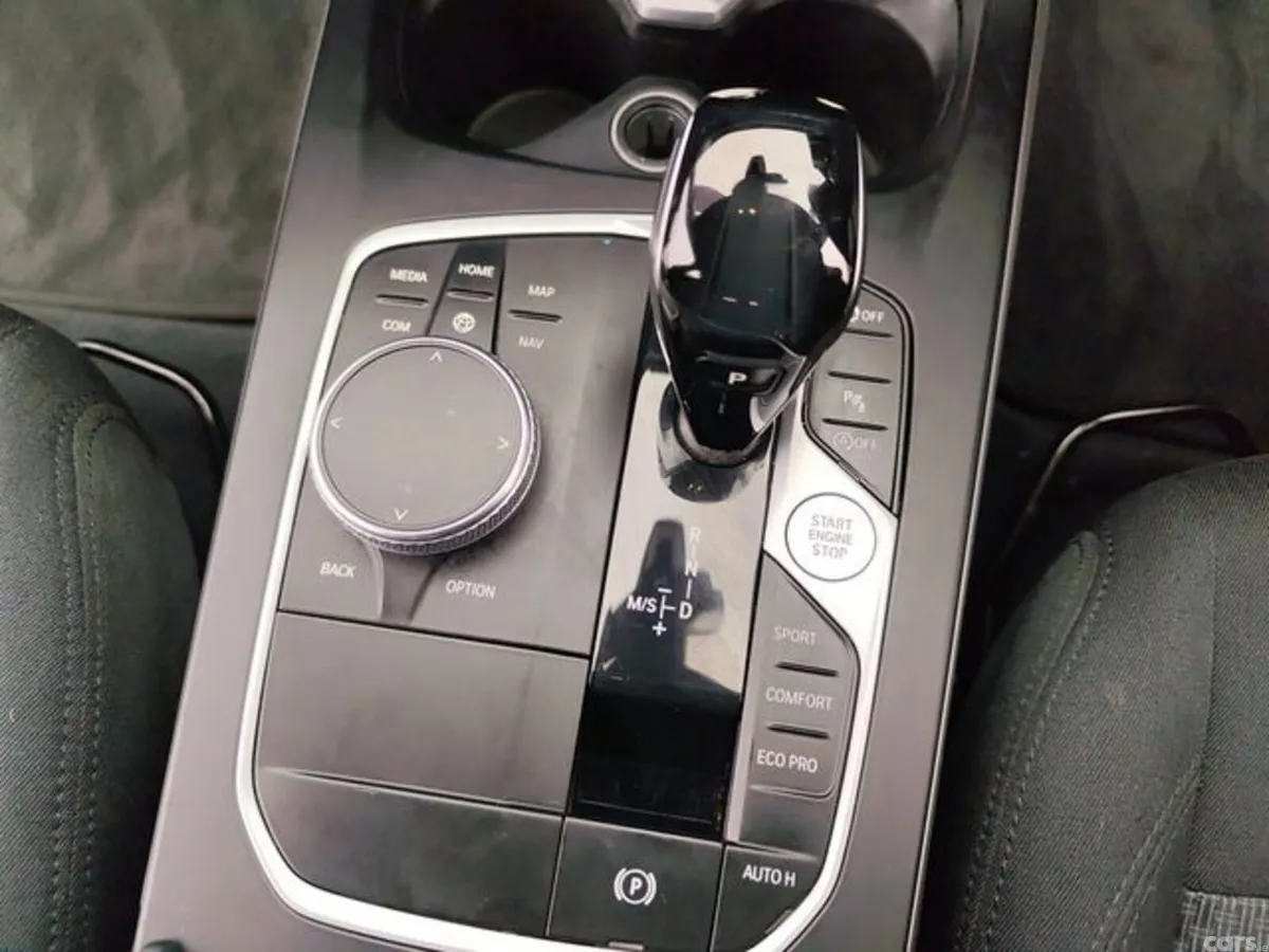 BMW 1-Series Hatchback, Petrol, 2020, White