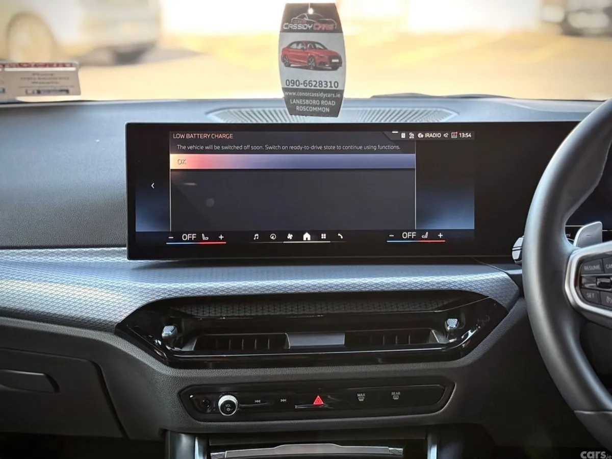 BMW 3-Series Saloon, Petrol Plug-in Hybrid, 2025, White