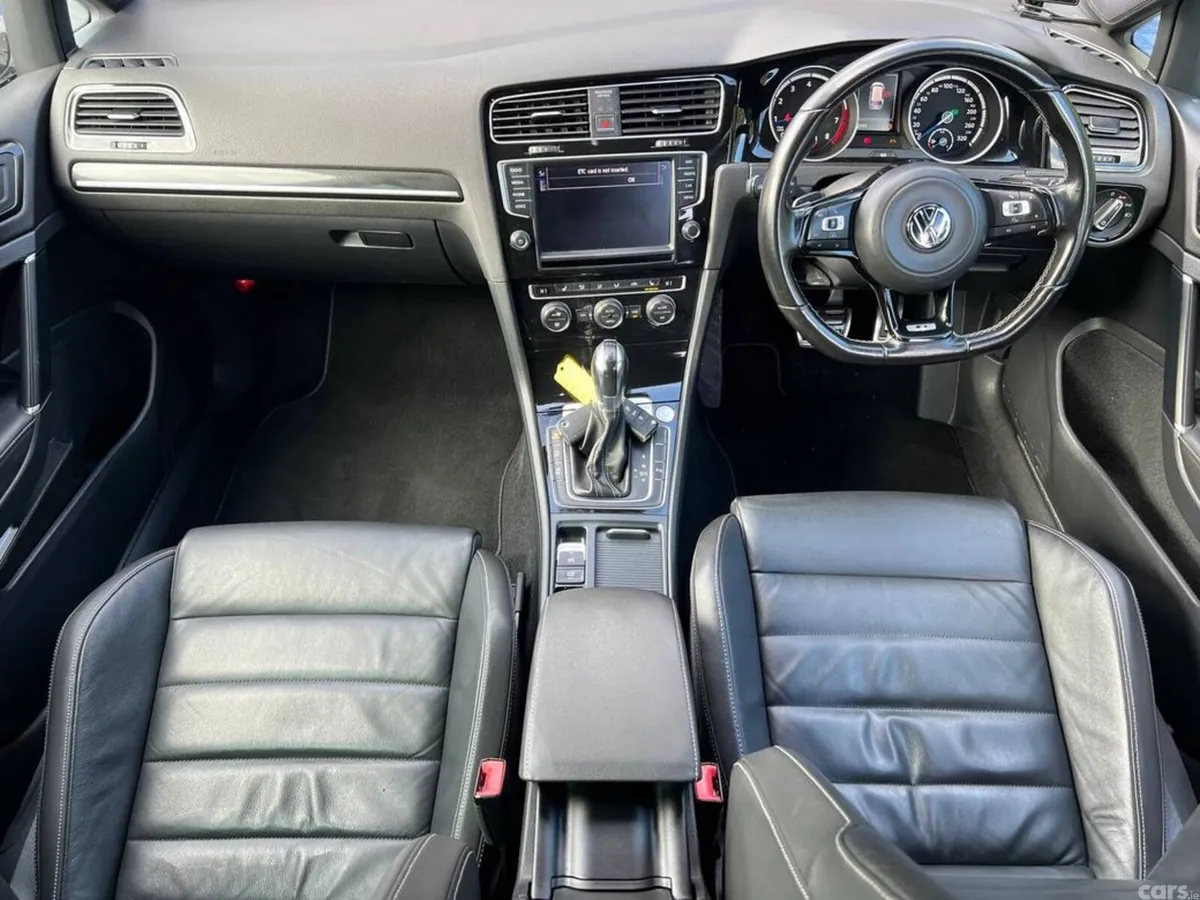 Volkswagen Golf Estate, Petrol, 2016, White