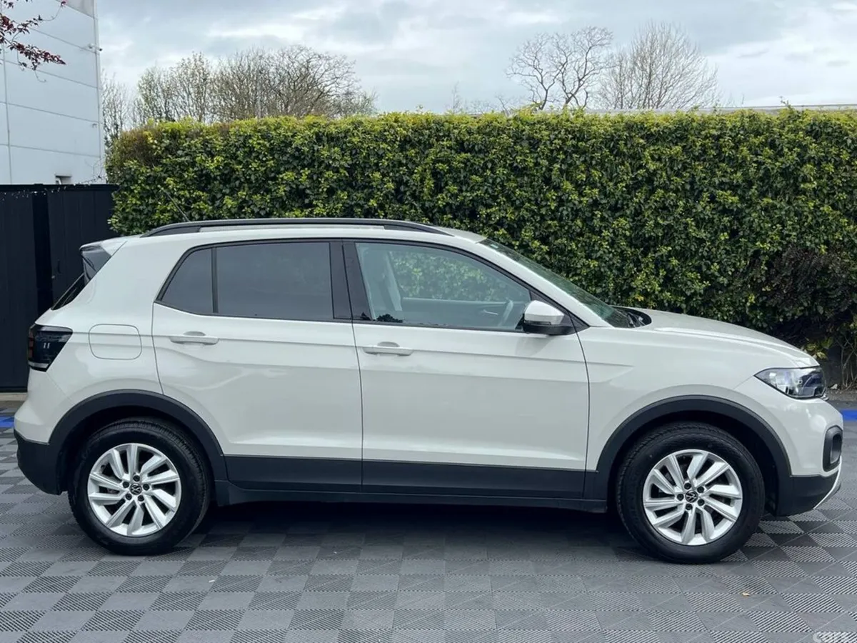 Volkswagen T-Cross SUV, Petrol, 2023, Grey