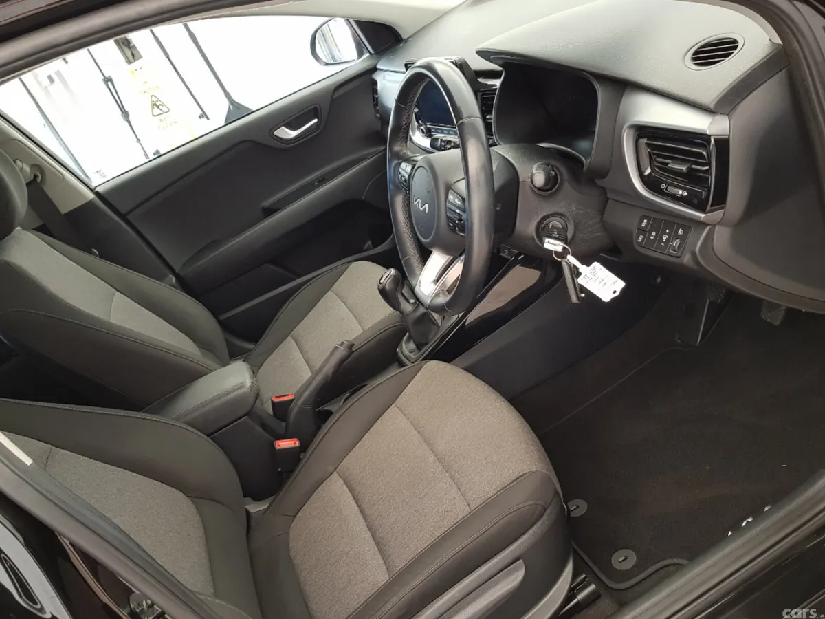 Kia Stonic Estate, Petrol, 2023, Black
