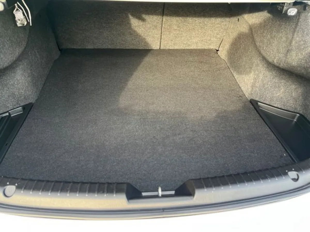 Mazda Mazda6 Saloon, Diesel, 2020, White
