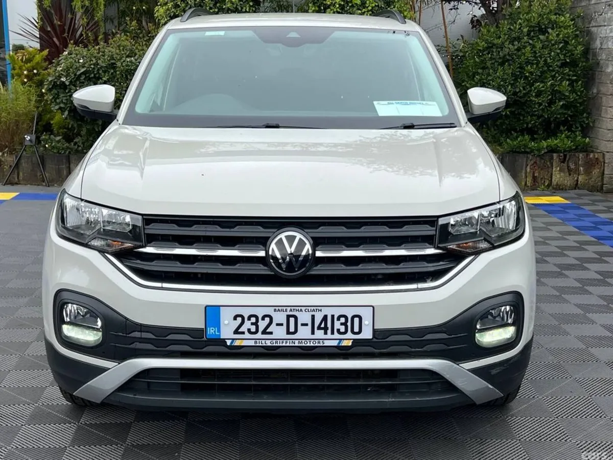 Volkswagen T-Cross SUV, Petrol, 2023, Grey