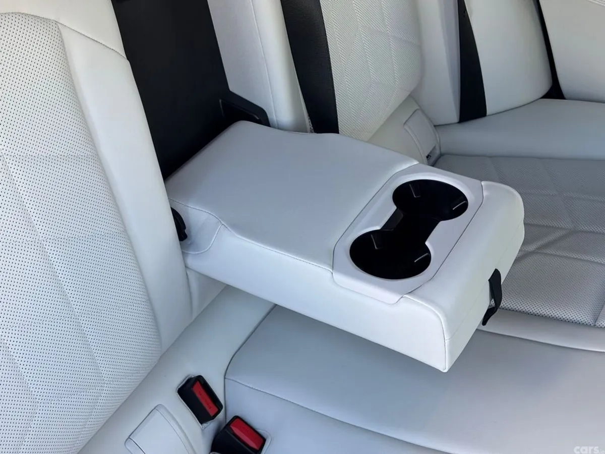 BMW i5 Estate, Electric, 2025, Green