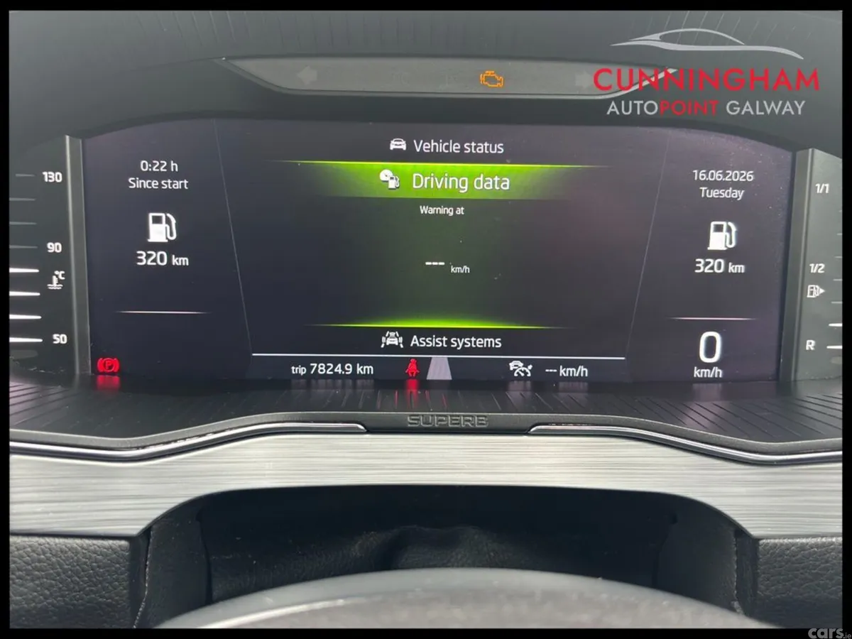 Skoda Superb Saloon, Diesel, 2023, Grey