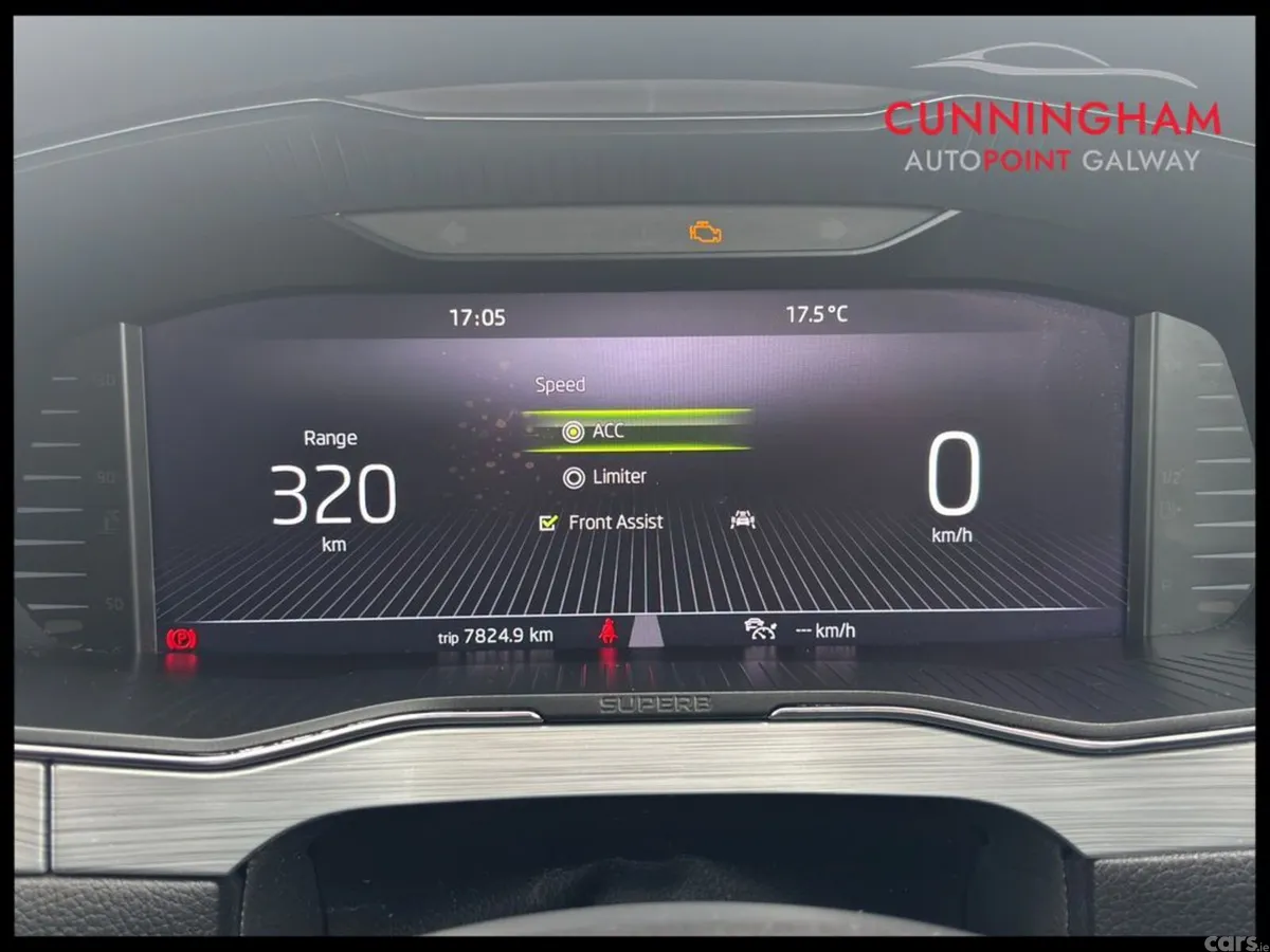 Skoda Superb Saloon, Diesel, 2023, Grey