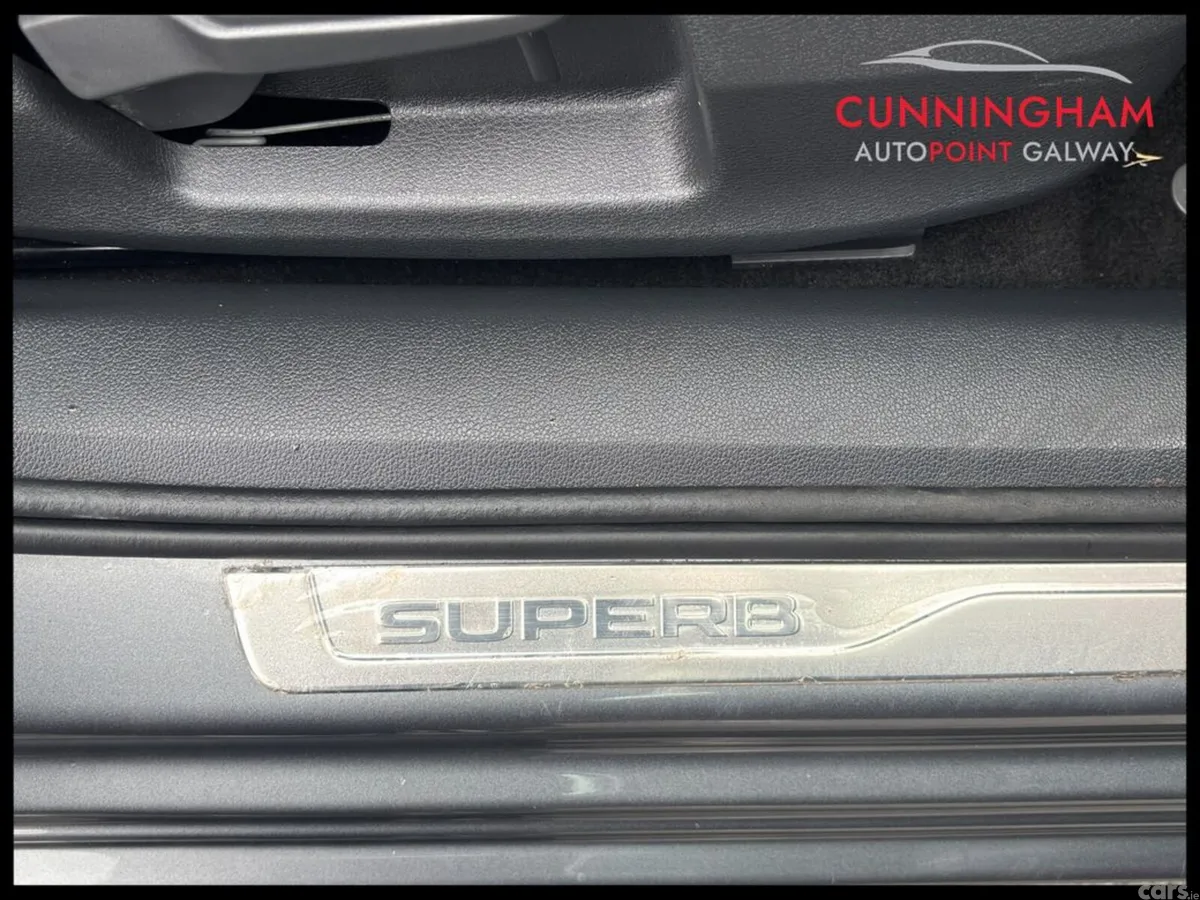 Skoda Superb Saloon, Diesel, 2023, Grey