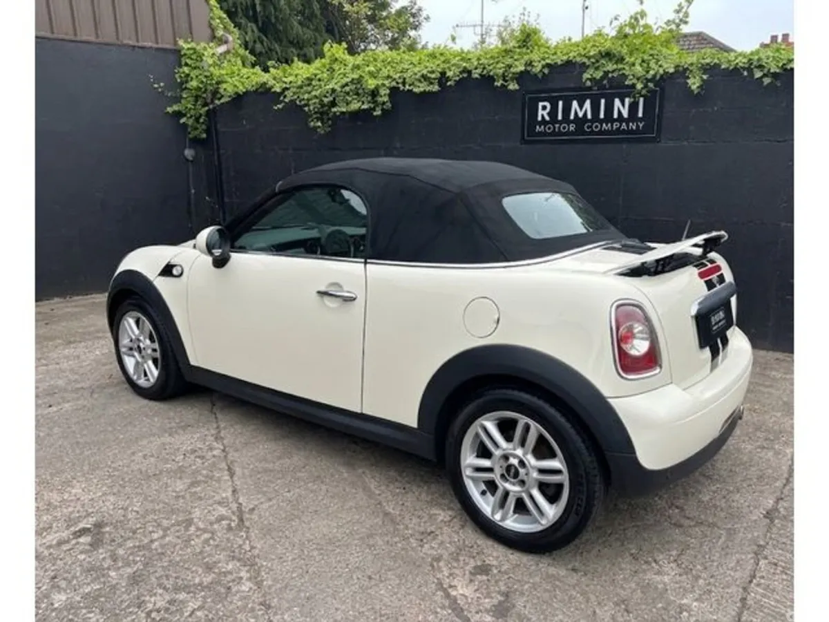 Mini Roadster Convertible, Petrol, 2014, White