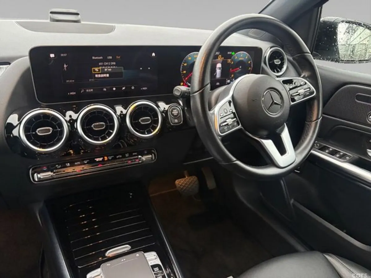 Mercedes-Benz B-Class Hatchback, Petrol, 2019, Black