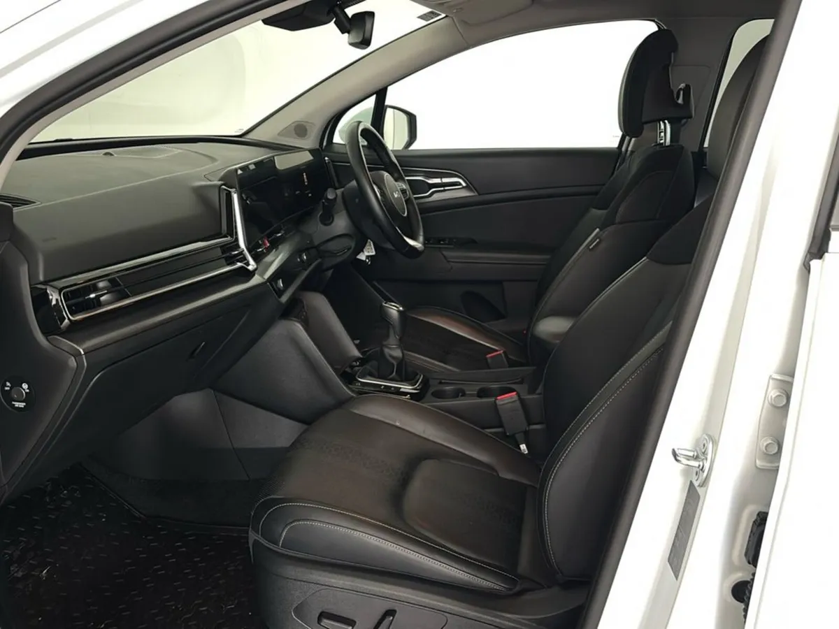 Kia Sportage SUV, Diesel, 2024, White