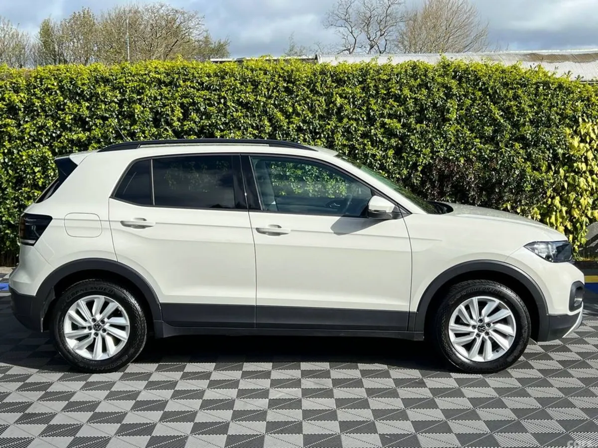 Volkswagen T-Cross SUV, Petrol, 2023, Grey