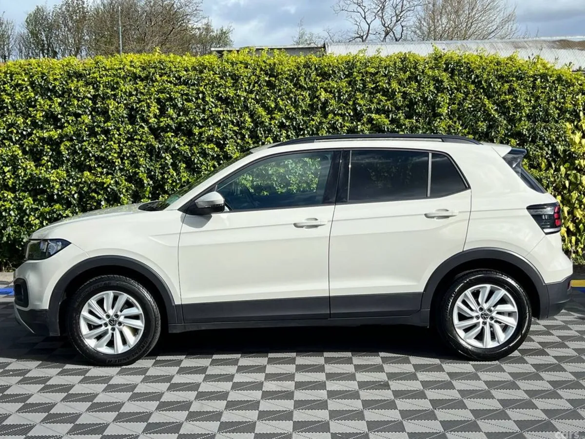 Volkswagen T-Cross SUV, Petrol, 2023, Grey