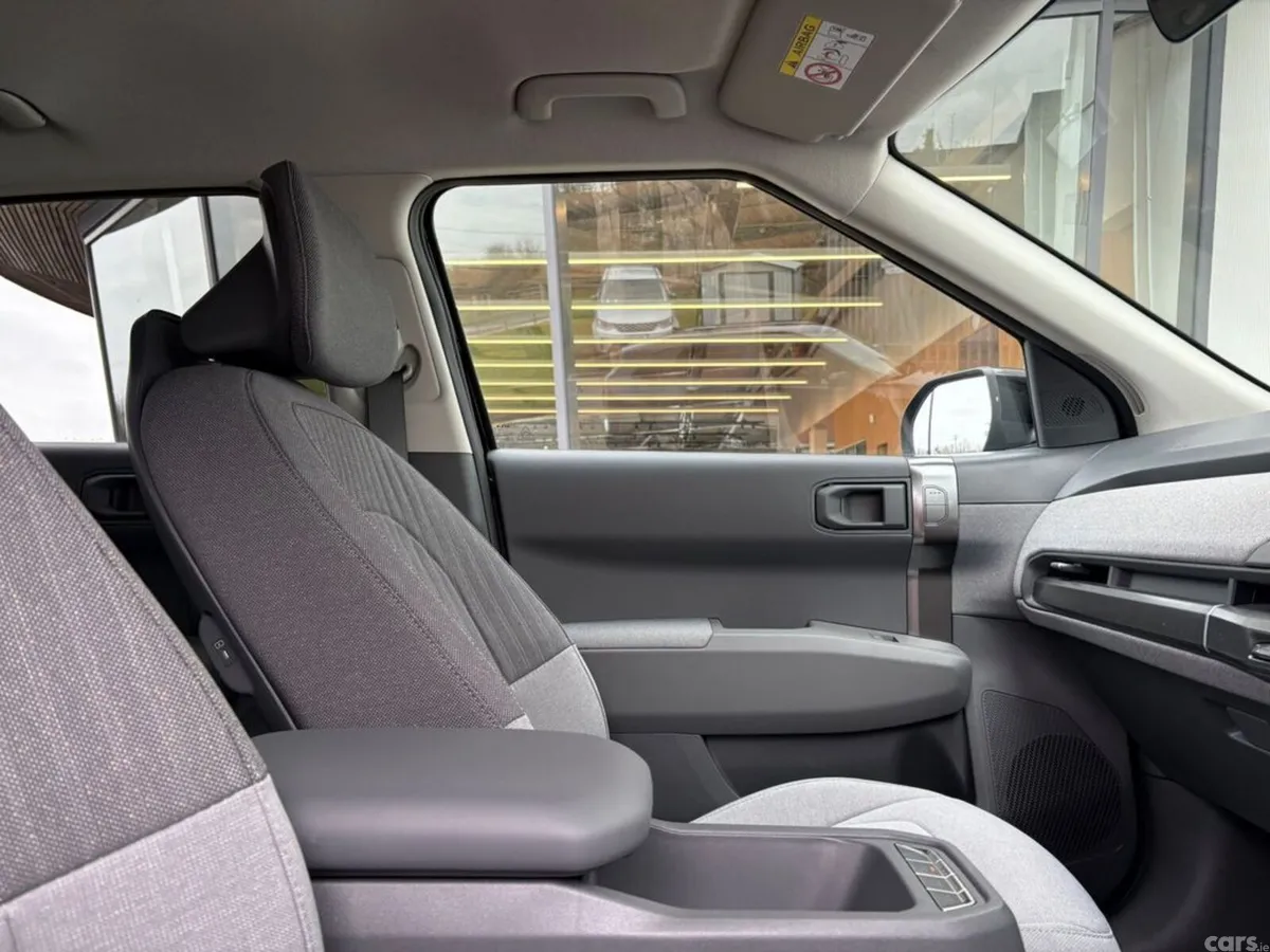 Kia EV3 Hatchback, Electric, 2027, Black