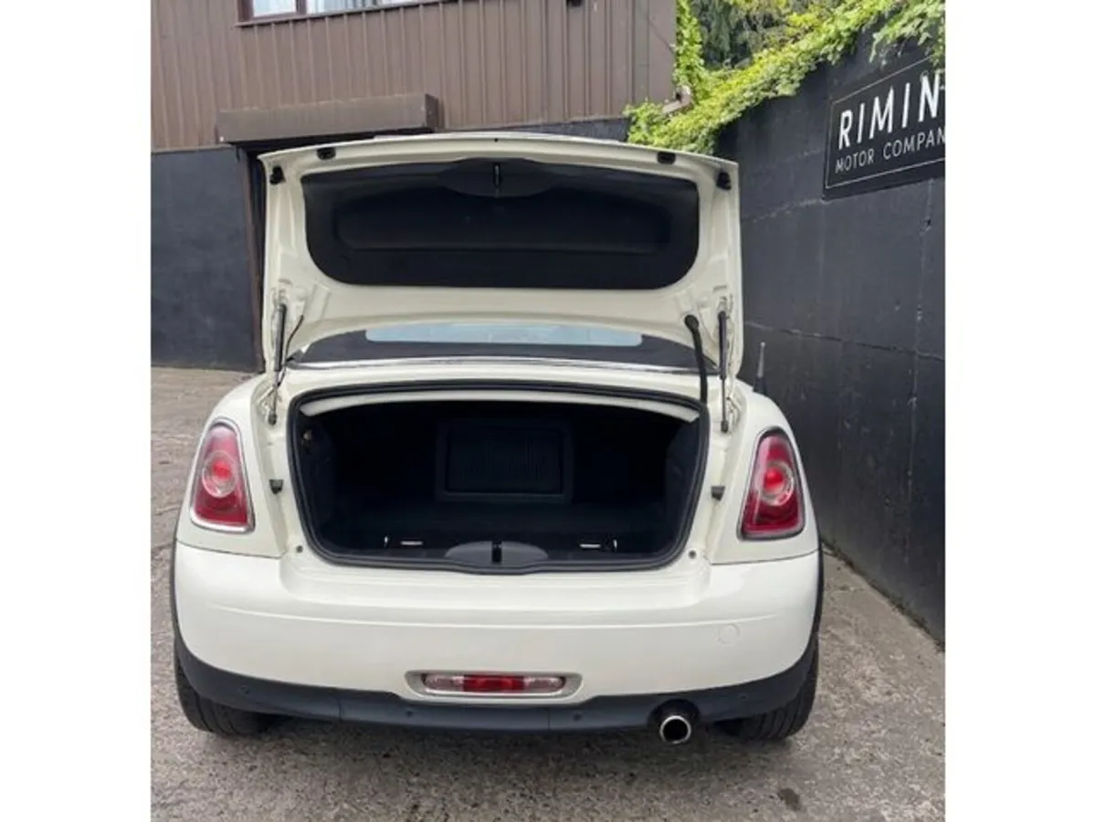 Mini Roadster Convertible, Petrol, 2014, White