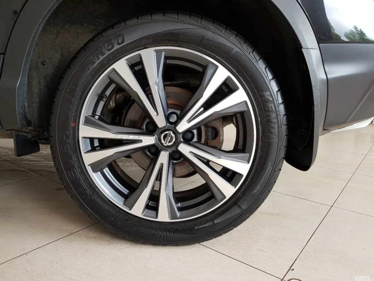 Nissan Qashqai MPV, Diesel, 2020, Black