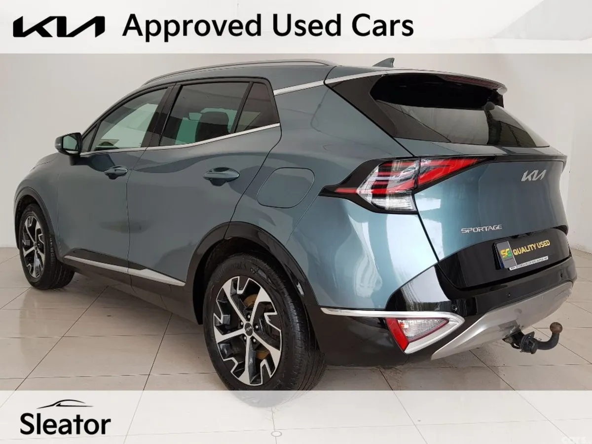 Kia Sportage MPV, Diesel, 2022, Grey
