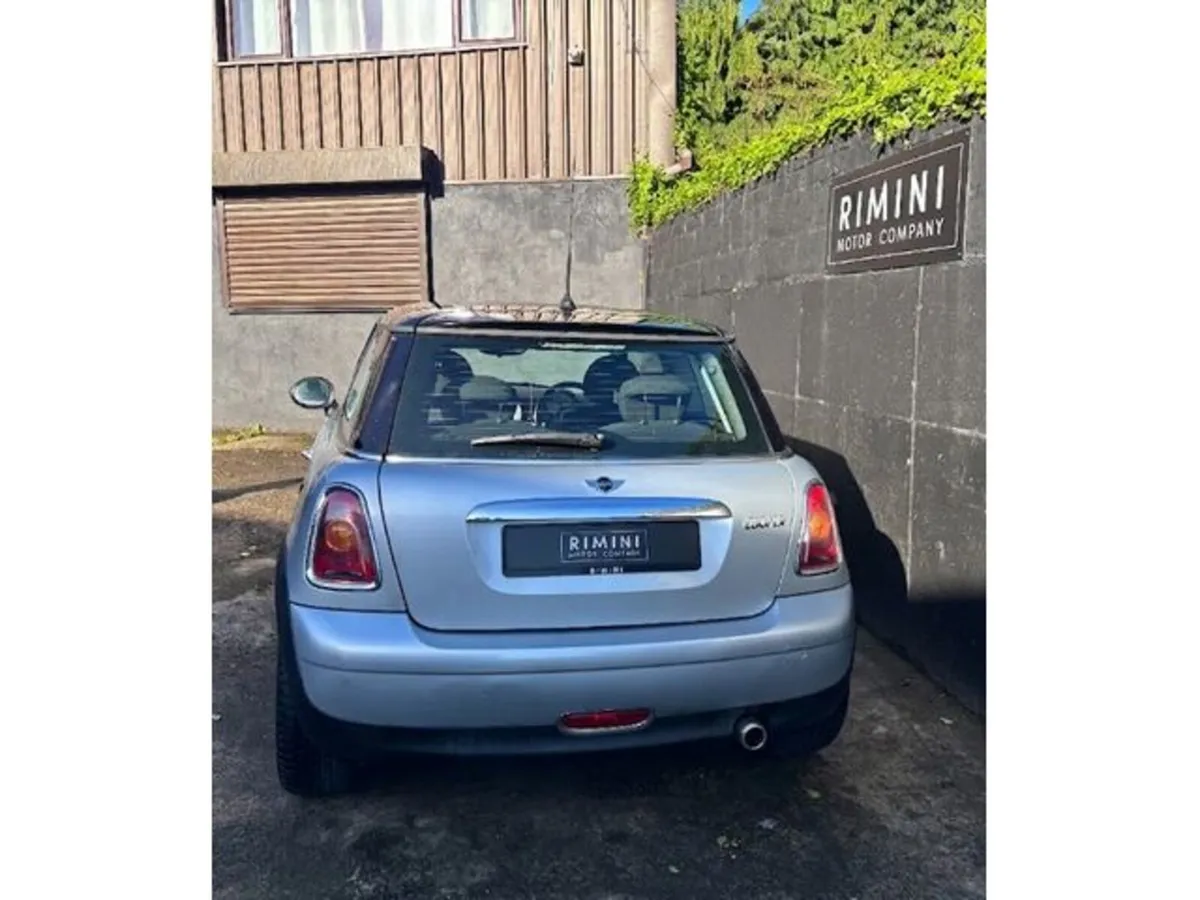 Mini Cooper Hatchback, Petrol, 2010, Silver