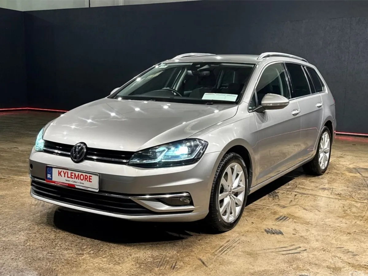 Volkswagen Golf Estate, Petrol, 2019, Silver
