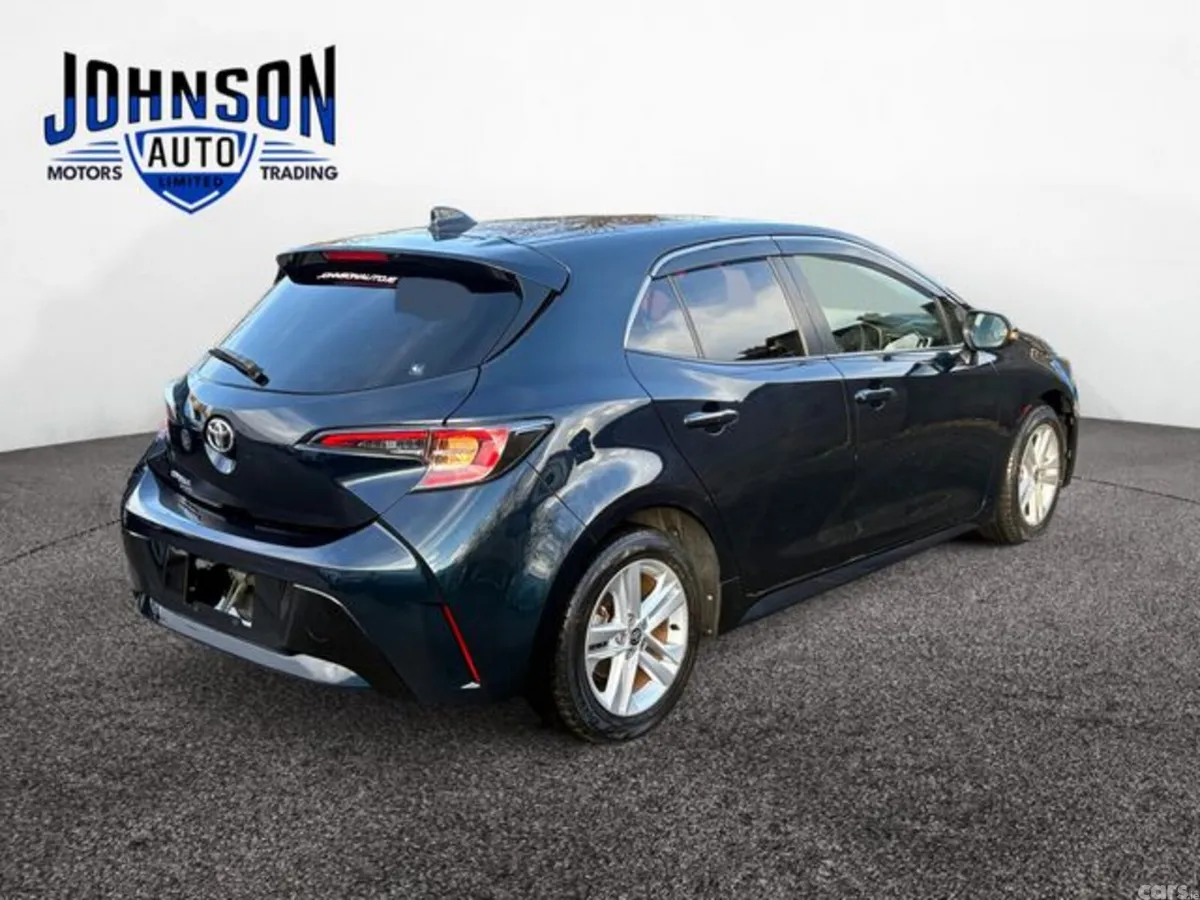 Toyota Corolla Hatchback, Petrol, 2018, Black
