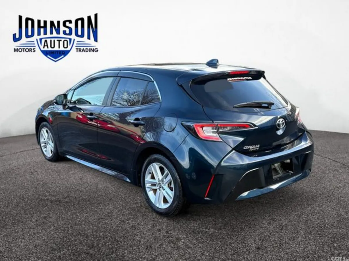 Toyota Corolla Hatchback, Petrol, 2018, Black