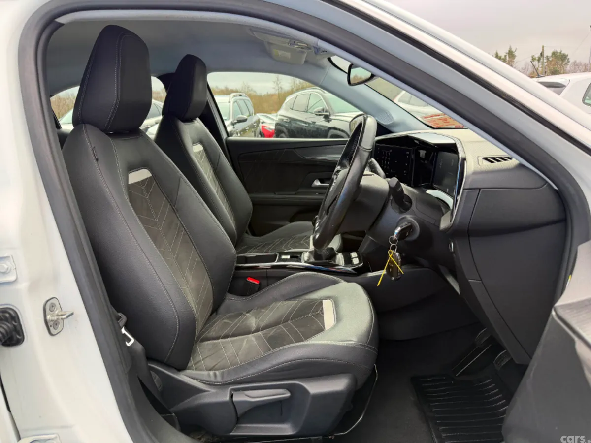 Opel Mokka MPV, Diesel, 2023, White