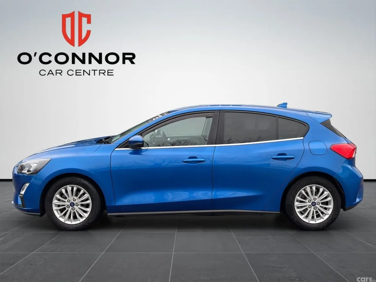 Ford Focus Hatchback, Diesel, 2020, Blue