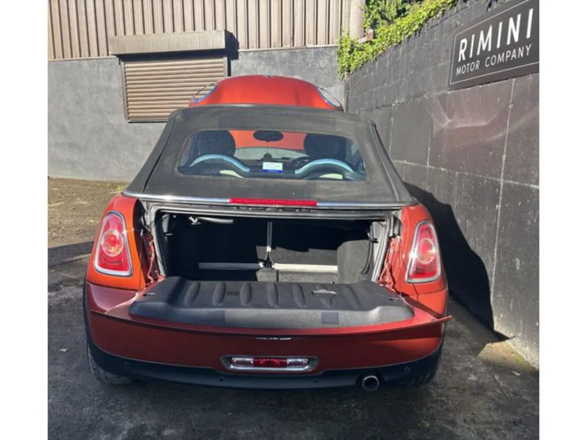 Mini Cooper Convertible, Petrol, 2012, Orange