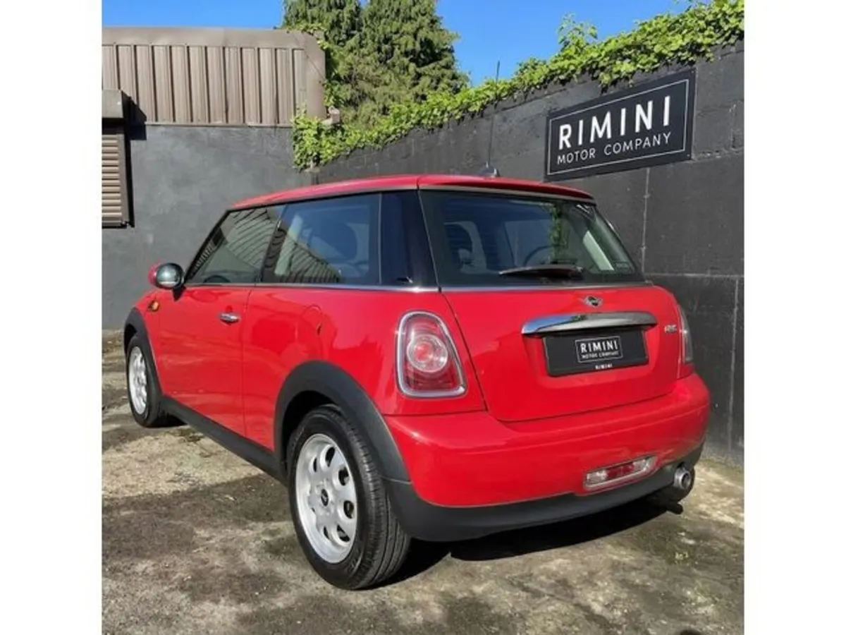 Mini Cooper Hatchback, Petrol, 2012, Red